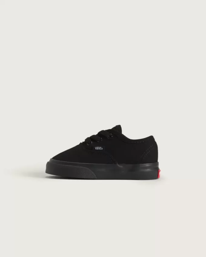 Authentischer Schuh für Kleinkinder