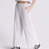 Bryn Hose mit weitem Bein