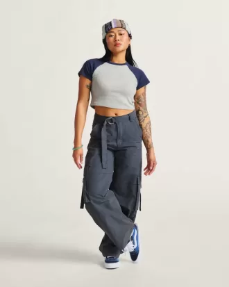 clare raglan t shirt 2 1 330x413 - Clare Raglan T-Shirt