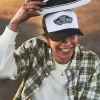 Classic Patch Trucker Cap mit gebogenem Schirm