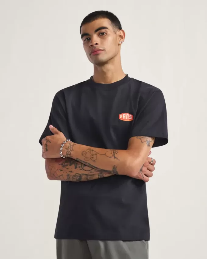 Erhabenes T-Shirt