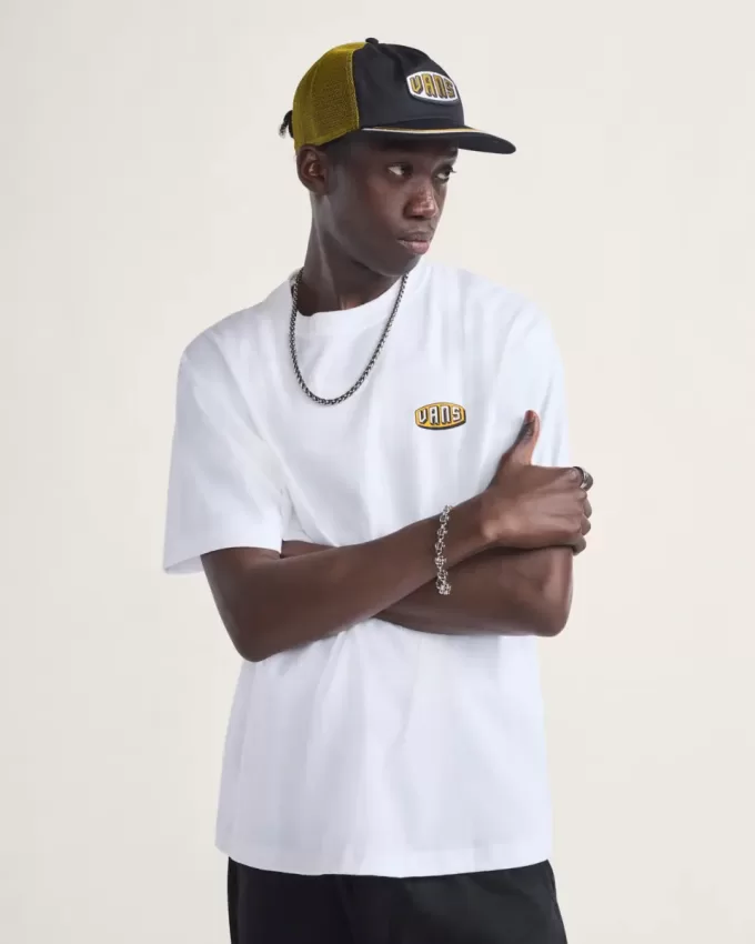 Erhabenes T-Shirt