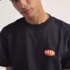 Erhabenes T-Shirt