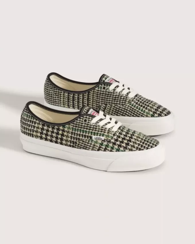 Hochwertiger authentischer Harris Tweed®-Schuh