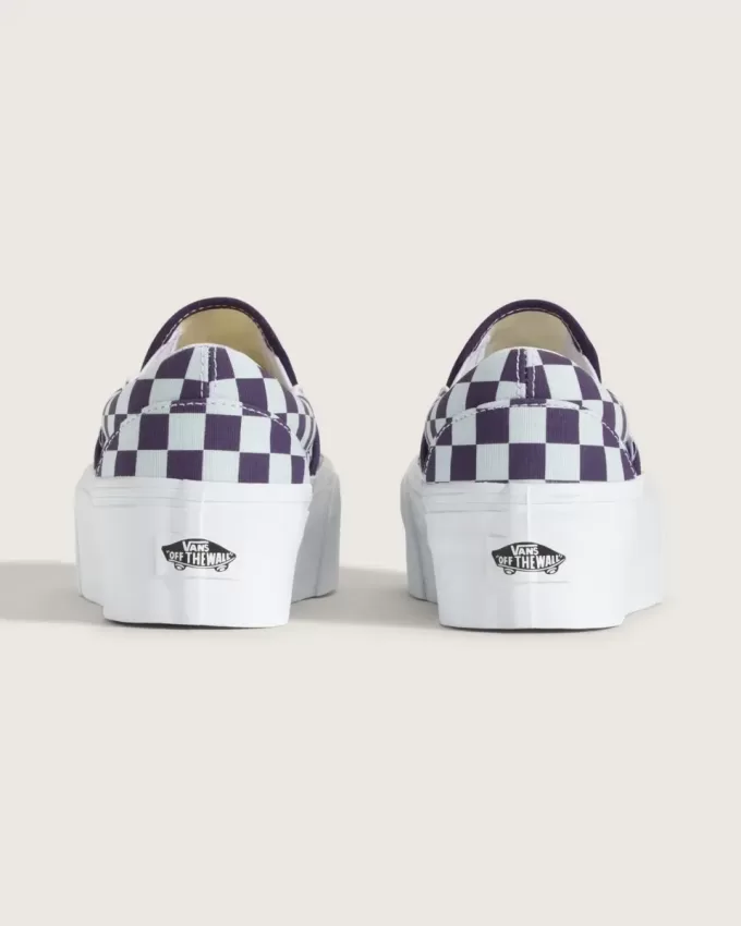Klassischer Slip-On-Plateauschuh mit Schachbrettmuster