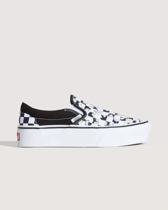 Klassischer Slip-On-Plateauschuh mit Schachbrettmuster
