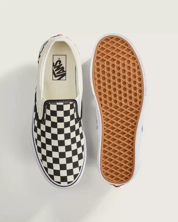 Klassischer Slip-On-Schachbrettschuh