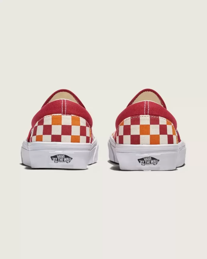Klassischer Slip-On-Schachbrettschuh