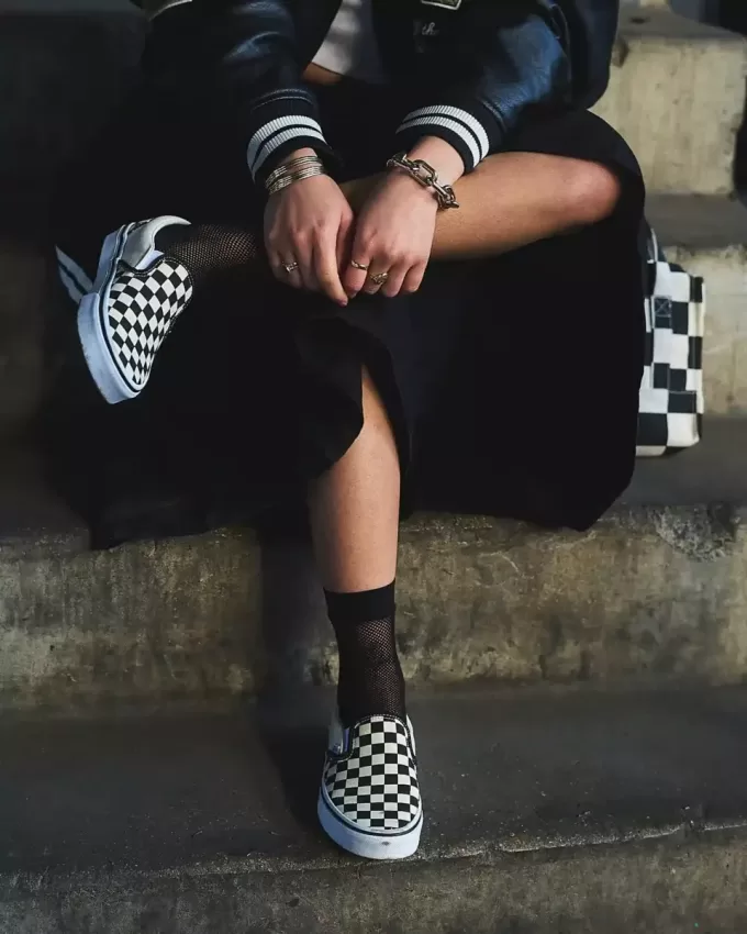 Klassischer Slip-On-Schachbrettschuh