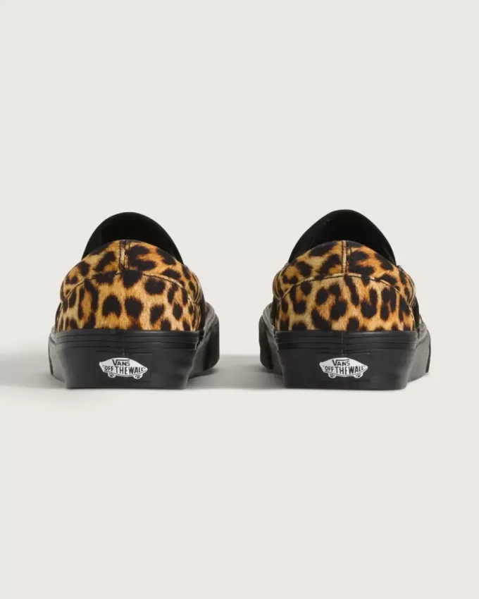 Klassischer Slip-On-Schuh