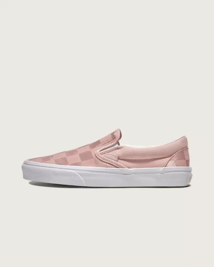 Klassischer Slip-On-Schuh aus Satin mit Schachbrettmuster