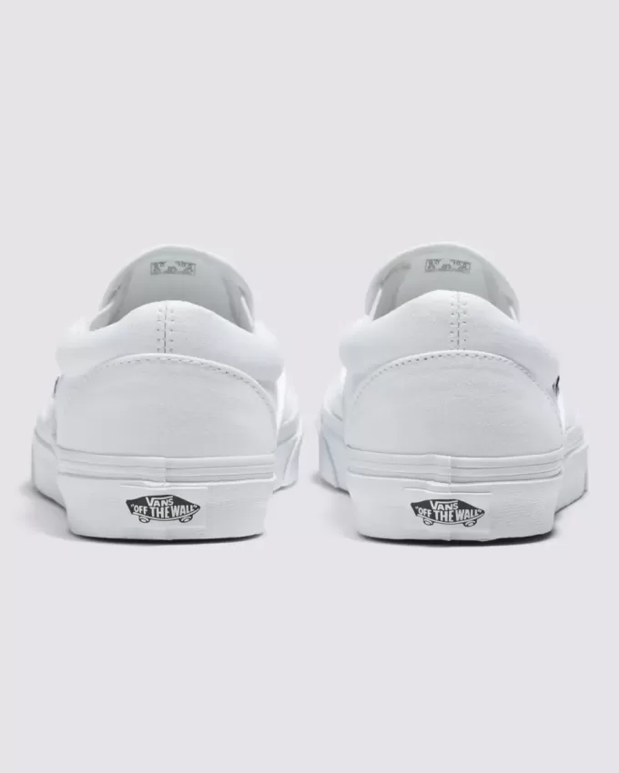 Klassischer Slip-On-Schuh mit breiter Sohle
