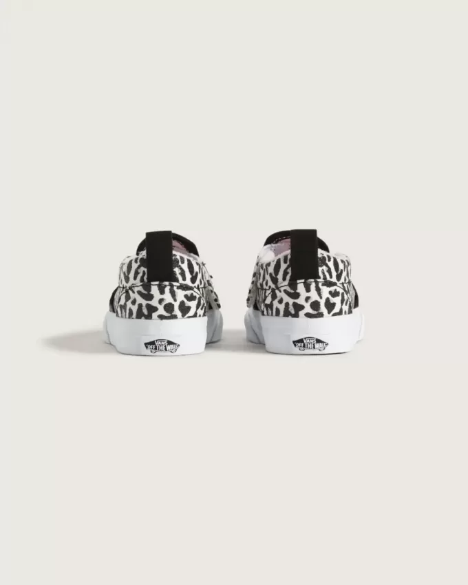 Klassischer Slip-On-V-Schuh für Kleinkinder