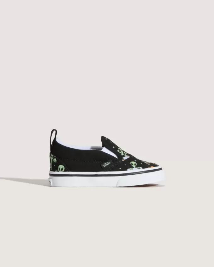 Klassischer Slip-On-V-Schuh für Kleinkinder