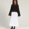Mila – Kurzer Rundhalspullover mit offenem Strickmuster