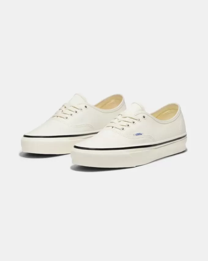 Premium-Authentischer Schuh Premium-Authentischer Schuh