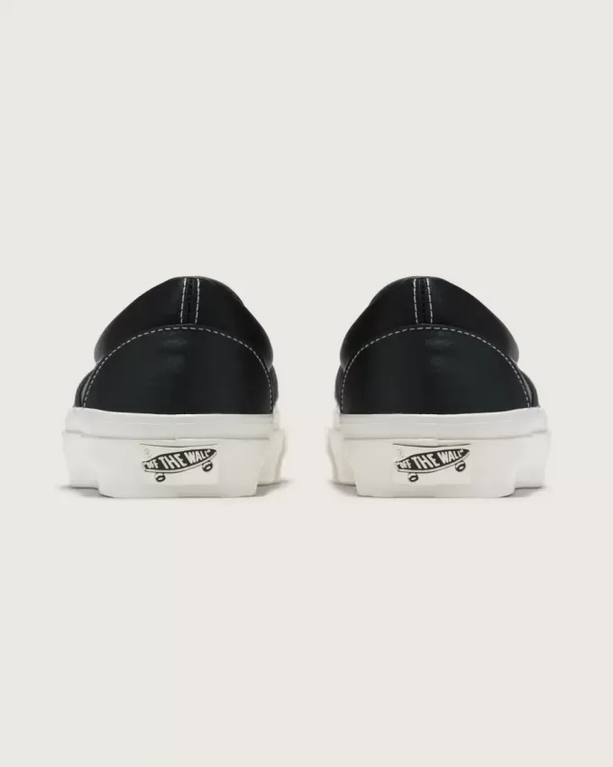 Premium Classic Slip-On Satinschuh Premium Classic Slip-On Satinschuh