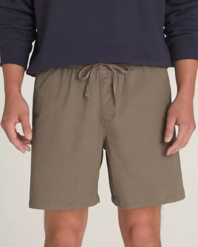 Range – Entspannte, elastische 18-Zoll-Shorts