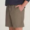 Range – Entspannte, elastische 18-Zoll-Shorts