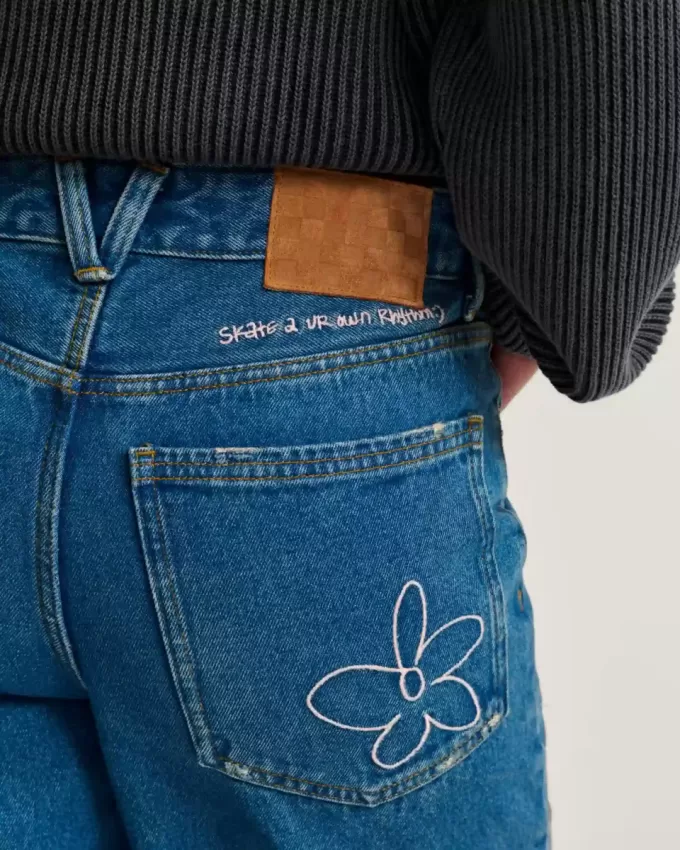 Sirelle bestickte Jeanshose
