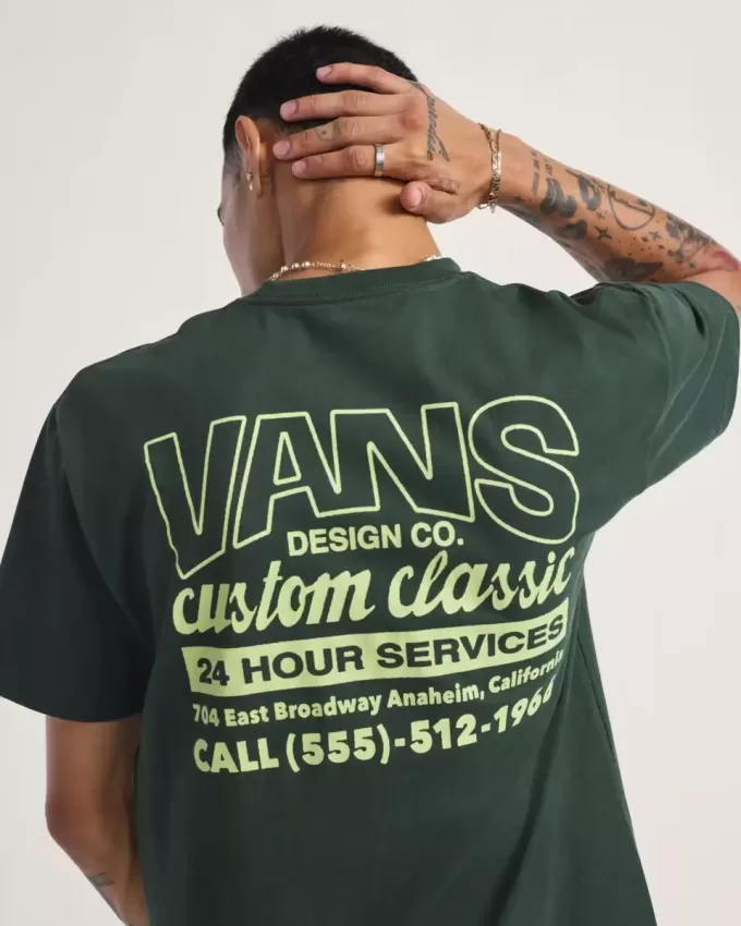 T-Shirt mit Ladenfront