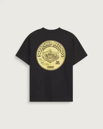 T-Shirt mit verkratzten Platten
